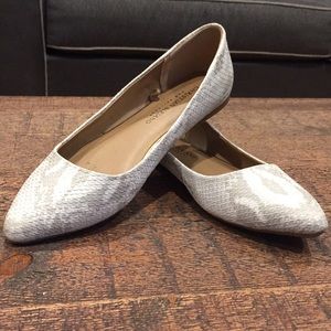 CHRISTIAN SIRIANO flats